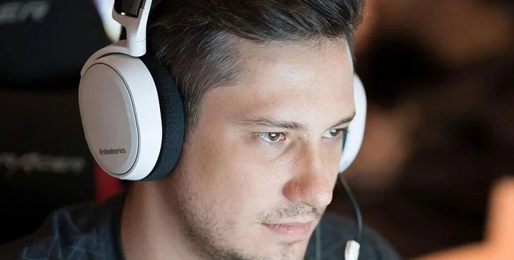NaVi - Xtreme Gaming