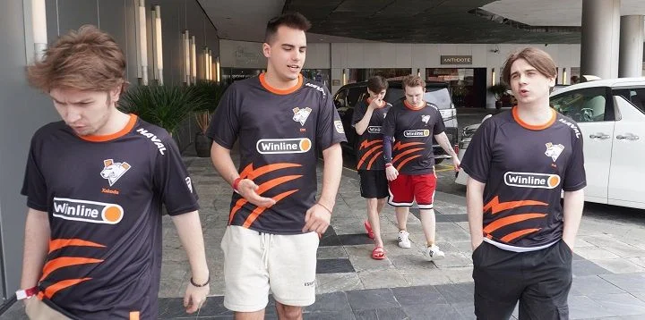 Team Secret - Virtus.Pro Team Secret - Virtus.Pro