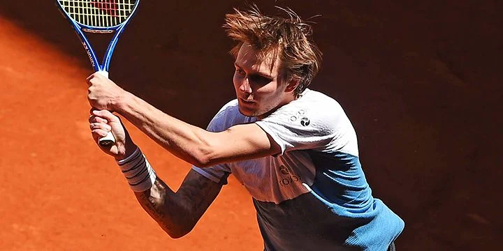 Александр Бублик - Корентен Муте