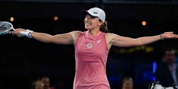 Ига Швентек - Чжен Цзинвен Ига Швентек - Чжен Цзинвен