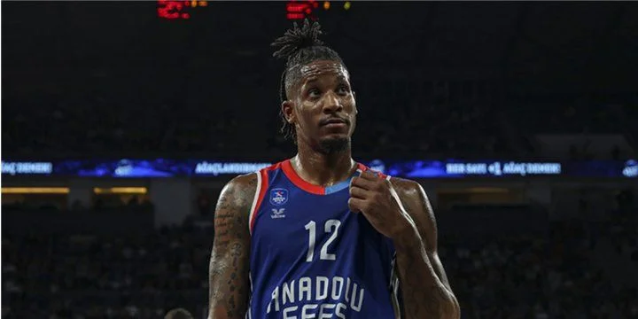 Анадолу Эфес - Валенсия