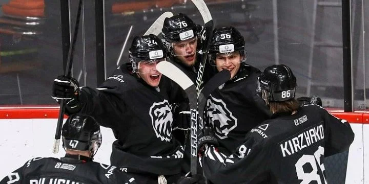 Белые Медведи - Кузнецкие Медведи Белые Медведи - Кузнецкие Медведи