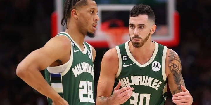 Милуоки - Бруклин Нетс