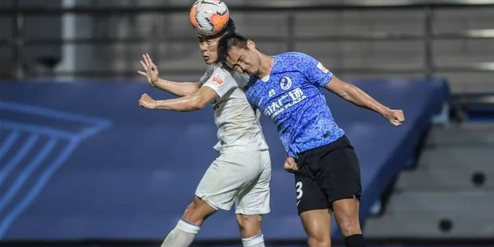 Далянь Про - Ухань 