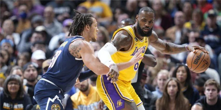 Лейкерс - Денвер