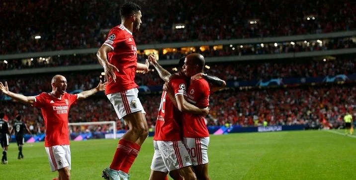 Маккаби Хайфа - Бенфика