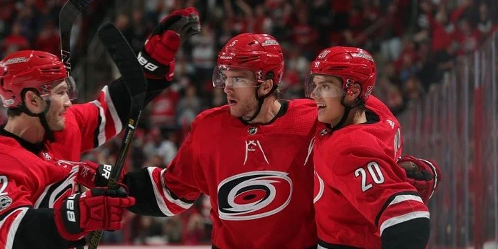 Каролина - Торонто Каролина - Торонто