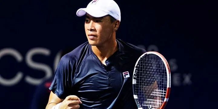 Маттео Арнальди - Брендон Накашима