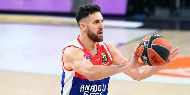 Реал М - Анадолу Эфес