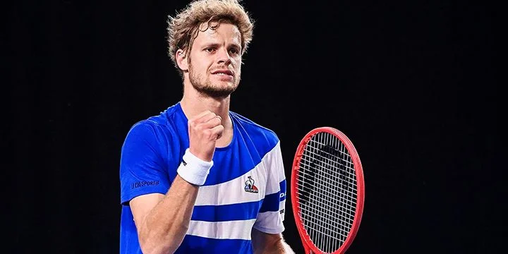 Янник Ханфманн - Райан Пенистон