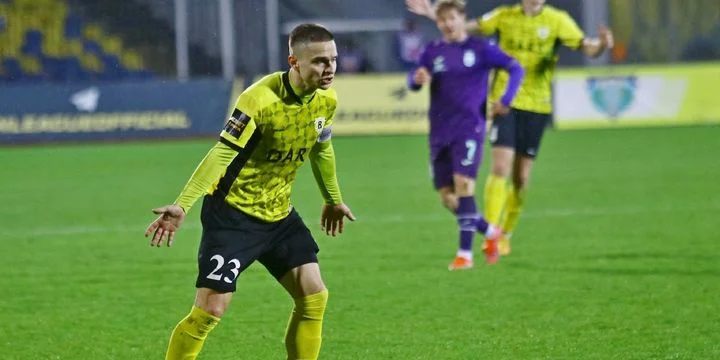 Нефтехимик - Волга Ульяновск