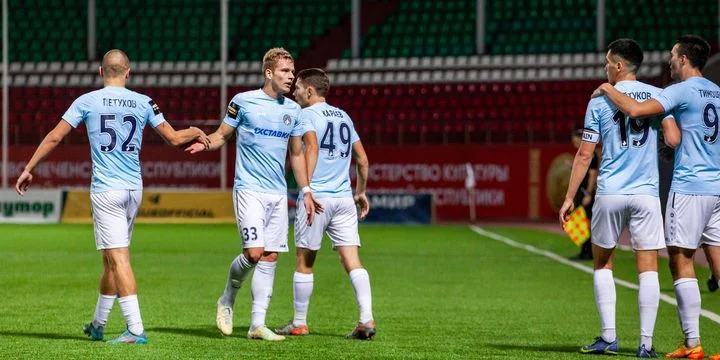 Родина - Велес Москва