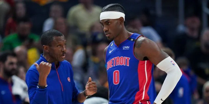 Сакраменто - Детройт