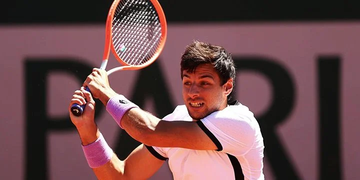 Бернабе Сапата Мираллес - Николас Санче-Искердо