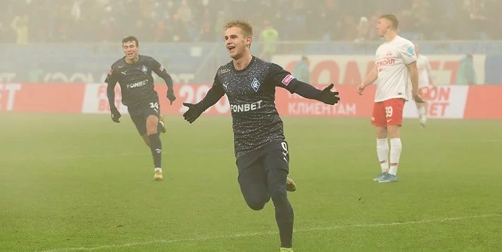 Крылья Советов - Факел