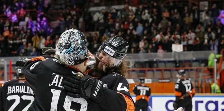 Амур - Нефтехимик