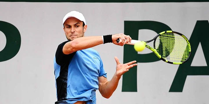 Александар Вукич - Евгений Карловский