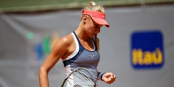 Вероника Фальковска - Даяна Ястремская