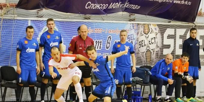 Ухта - Кристал Ухта - Кристал