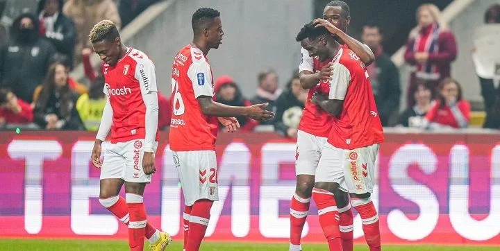 Каса Пиа - Брага Каса Пиа - Брага