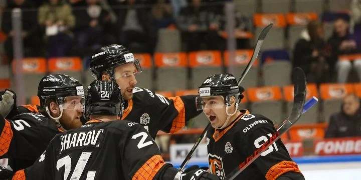 Амур - Адмирал Амур - Адмирал