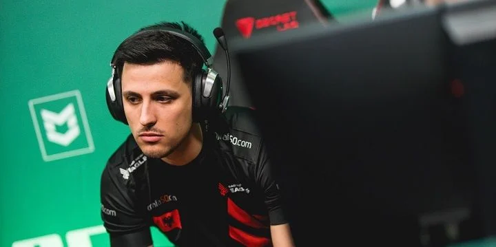 Bad News Eagles - Sangal Esports