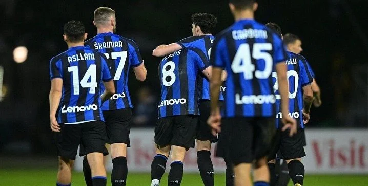 Интер - Зальцбург Интер - Зальцбург