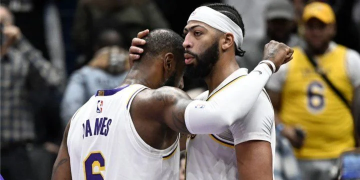 Торонто - Лейкерс