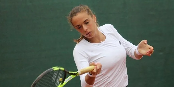 Лючия Бронцетти - Джоди Баррэйдж Лючия Бронцетти - Джоди Баррэйдж