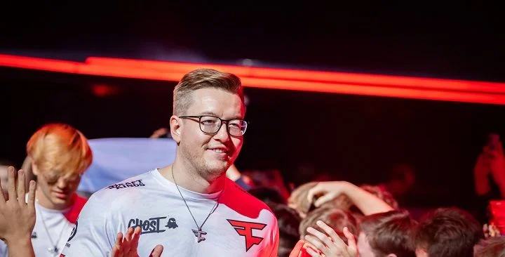 FaZe Clan - G2 Esports FaZe Clan - G2 Esports