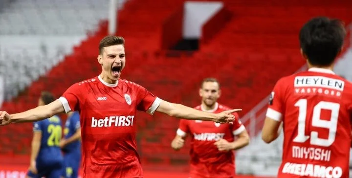 Антверпен - Стандард Антверпен - Стандард