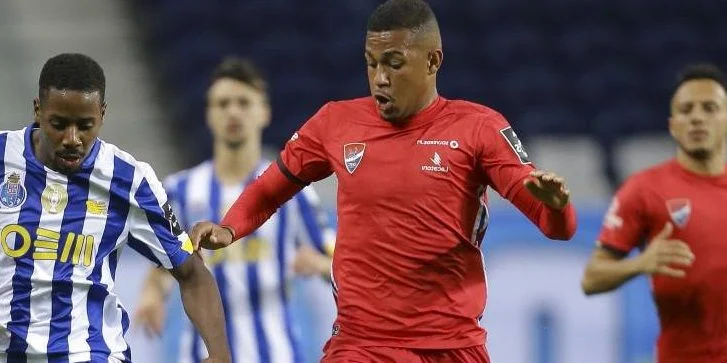 Порту - Жил Висенте