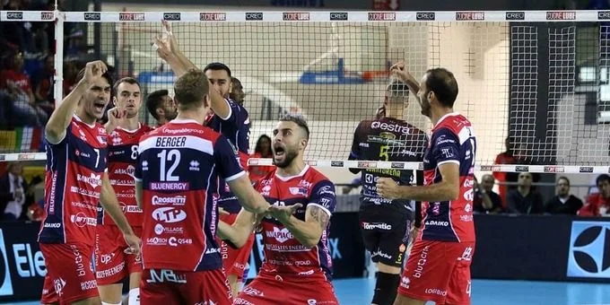 Пьяченца - Mодена Пьяченца - Mодена