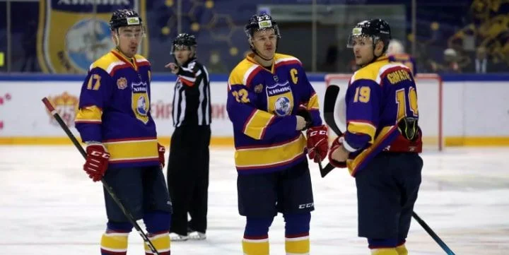 Химик - Звезда Химик - Звезда