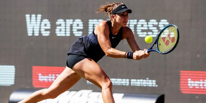 Белинда Бенчич - Юлия Путинцева Белинда Бенчич - Юлия Путинцева