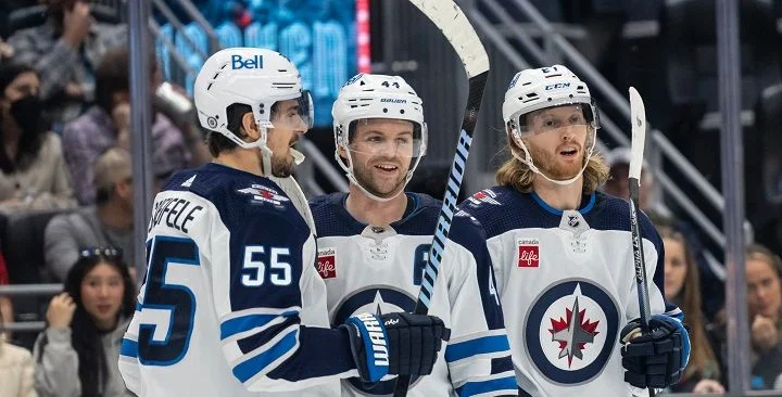 Виннипег Джетс - Ванкувер