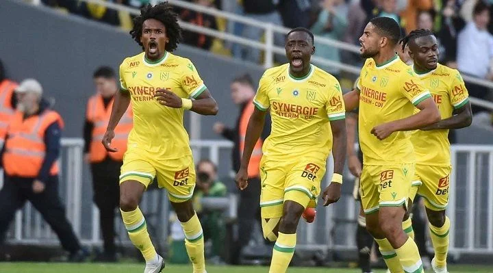 Нант - Осер Нант - Осер