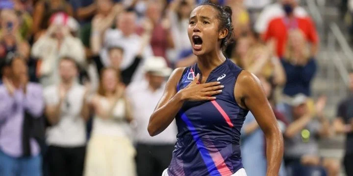 Юлия Грабер - Лейла Фернандес