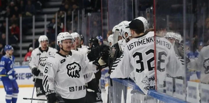 Трактор - СКА