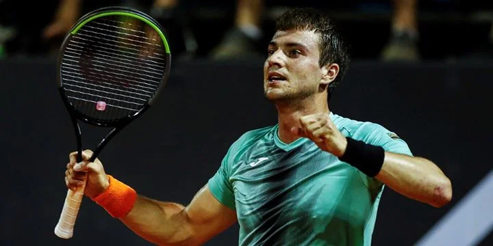 Педро Мартинес - Аслан Карацев