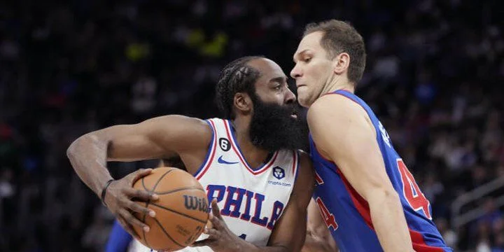 Филадельфия - Детройт