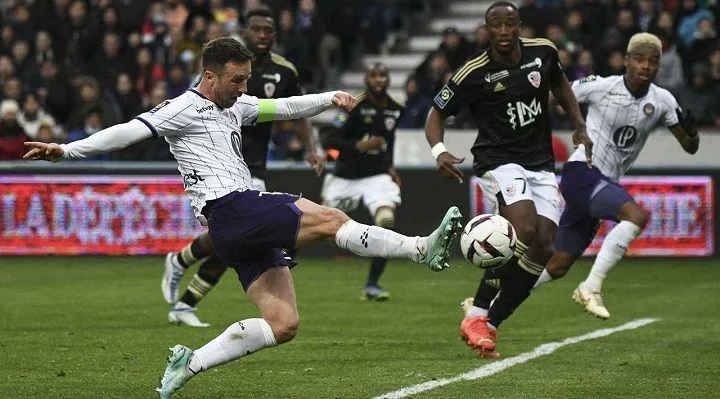 Осер - Тулуза Осер - Тулуза