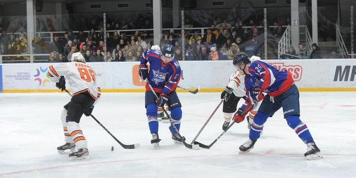 Амурские Тигры - Динамо Шинник