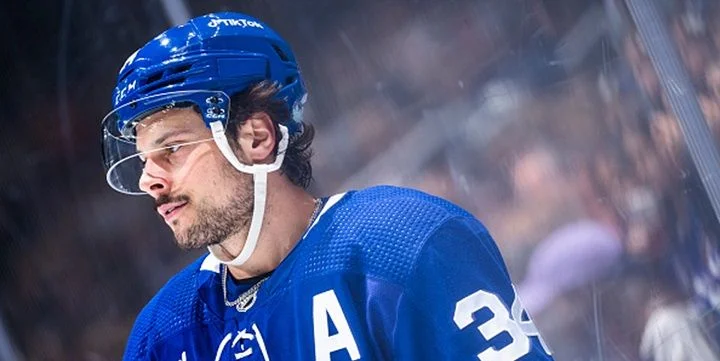 Детройт - Торонто