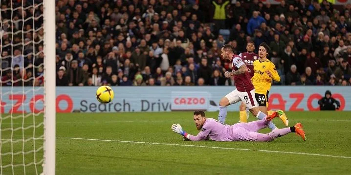 Астон Вилла - Лидс