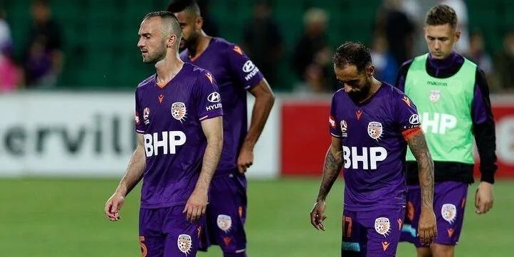 Перт Глори - Сидней