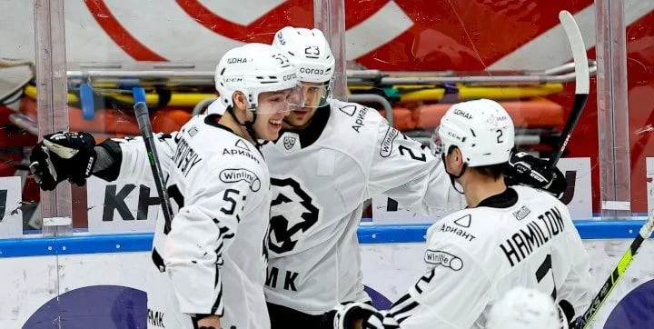 Витязь - Трактор Витязь - Трактор