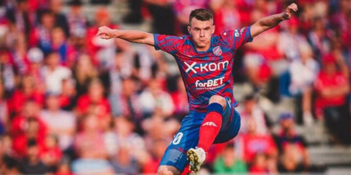 Ракув - Стяуа (ФКСБ)