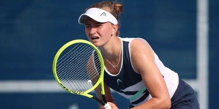 Барбора Крейчикова - Клара Бюрель Барбора Крейчикова - Клара Бюрель