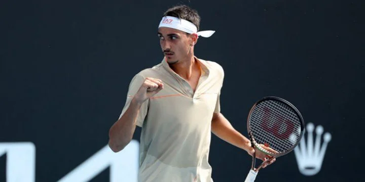 Хуберт Гуркач - Лоренцо Сонего